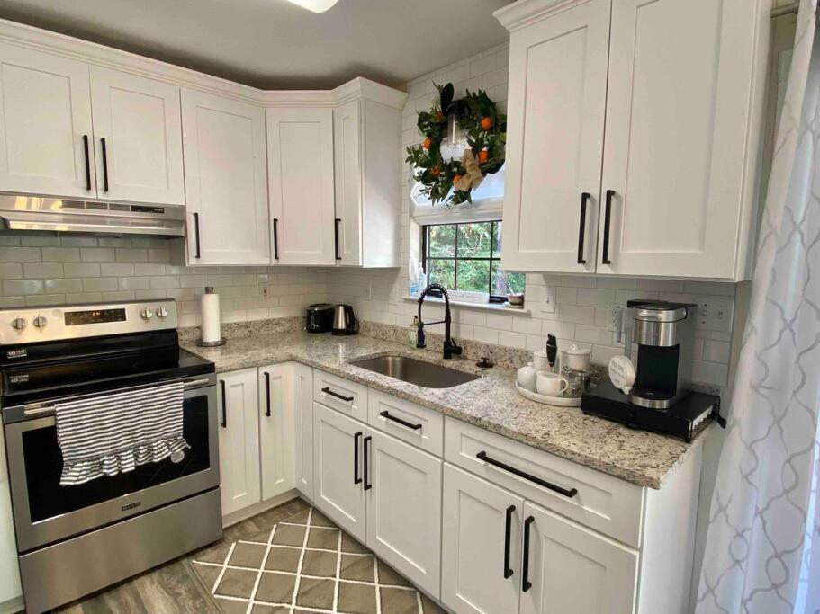 Donna'S Charm: 3 Br/King-Suite/Pools/Golf Daphne Exterior foto
